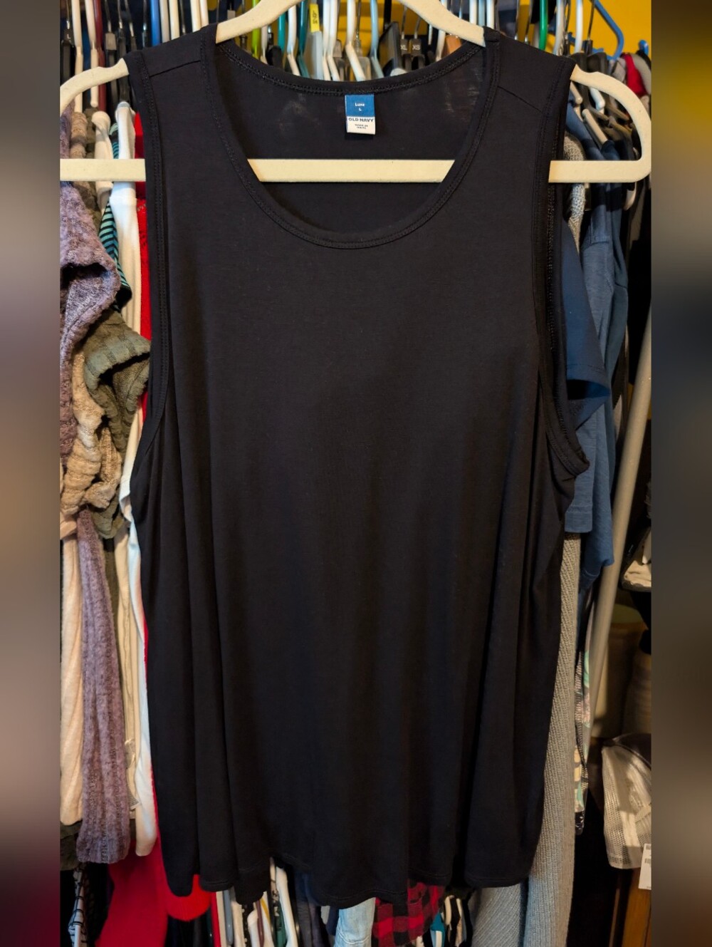 Old Navy Black Scoop Neck Tank Top
